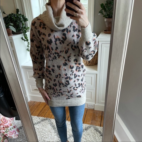 Anthropologie Emmy cowl-neck tunic sweater. - Picture 4 of 12